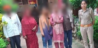 Gonda: कटरा बाजार पुलिस की त्वरित कार्रवाई, लापता दो नाबालिग बालिकाएं ऐशबाग रेलवे स्टेशन से सकुशल बरामद
