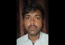 UP: मिर्जापुर घर पर खड़ी बाइक के वाराणसी में कट रहे चालान, फर्जी नंबर प्लेट ने बढ़ाई मजदूर की परेशानी