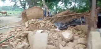 UP: बारिश में गिरी कच्ची कोठरी, मलबे में दबे बुजुर्ग दंपति; पति की मौत