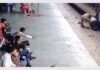 UP: चलती ट्रेन से फिसली महिला, GRP सिपाही ने सेकंडों में खींचकर बचाई जान, वीडियो वायरल