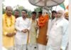 UP: तिरंगे के साथ निकली बलिया बलिदान दिवस की भव्य रैली, शहीदों को किया नमन