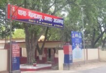 आजमगढ़ में दो बाइकों की आमने-सामने टक्कर, एक युवक की मौत, दो घायल