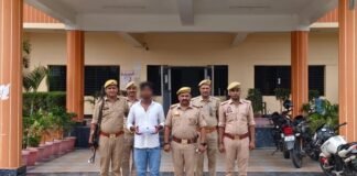 UP: सुल्तानपुर में अवैध तमंचे के साथ युवक गिरफ्तार, हत्या के प्रयास समेत कई मुकदमे दर्ज