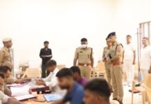 UP: अमेठी में होमगार्ड भर्ती की तैयारियों का एसपी ने लिया जायजा, निष्पक्ष और पारदर्शी प्रक्रिया के निर्देश