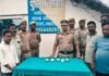 UP: सड़क हादसे में गिरे 2.50 लाख, पुलिस ने ईमानदारी से मालिक को लौटाई पूरी रकम