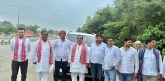 UP: लखनऊ में सपा का ब्राह्मण सम्मेलन, अमेठी से बड़ी संख्या में कार्यकर्ता हुए रवाना