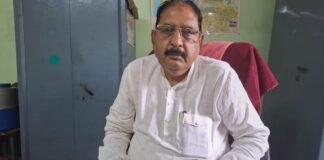 चंदौली: पूर्वांचल में पेट्रोल-डीजल संकट पर भड़के ऑल इंडिया मोटर्स के सदस्य, इंडियन ऑयल अधिकारियों पर लगाए लापरवाही के आरोप