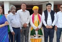 मथुरा: कांवड़ यात्रा पर टिप्पणी से बृज में विवाद, संत समाज ने मौलाना के बयान पर कार्रवाई की मांग