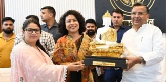 गोण्डा: देवीपाटन मंडल में धार्मिक पर्यटन को मिलेगा बड़ा बढ़ावा, 18.35 करोड़ की 16 परियोजनाओं की समीक्षा