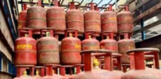 UP: 15 अगस्त तक कराएं LPG e-KYC, गैस एजेंसियों पर उमड़ी भीड़
