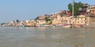 UP: काशी में बारिश का इंतजार, गर्मी-उमस से बेहाल लोग, 17 सेंटीमीटर घटा गंगा का जलस्तर