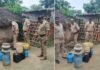 सुल्तानपुर: अवैध कच्ची शराब के खिलाफ पुलिस का अभियान, दो कुंतल लहन नष्ट