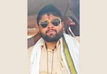 हाथरस में नगर पालिका के टैक्स कलेक्टर की संदिग्ध मौत, परिजनों ने जताई हत्या की आशंका