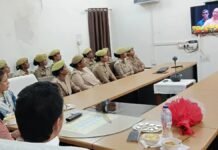 UP: पीआरडी जवानों के लिए सीएम योगी की बड़ी सौगात, 5 लाख तक कैशलेस इलाज और ड्यूटी भत्ता भी बढ़ा