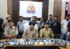 UP: हाथरस पुलिस की बड़ी सफलता, 30 लाख के 109 गुम मोबाइल बरामद