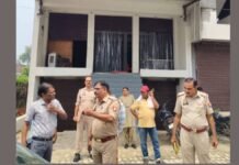 UP: बच्चों से मजदूरी कराने वालों पर पुलिस की पैनी नजर, दुकानों से ढाबों तक चला ताबड़तोड़ अभियान
