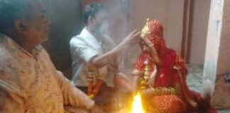 हाथरस: युवती ने धर्म परिवर्तन के बाद हिंदू युवक से की शादी, धमकियों से डरे प्रेमी दंपति ने लगाई सुरक्षा की गुहार