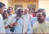 UP: एक महीने से ट्रांसफॉर्मर खराब, बिजली गुल, ग्रामीणों ने बिजलीघर पहुंचकर SDO का किया घेराव