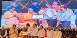 UP: पूर्वांचल विश्वविद्यालय को बड़ी उपलब्धि, इंक्यूबेशन सेंटर को मिली सरकारी मान्यता