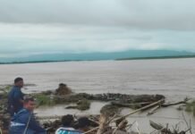 नेपाल में बाढ़ के बाद जौनपुर में अलर्ट, 24 घंटे सक्रिय हुआ बाढ़ कंट्रोल रूम, जारी किए हेल्पलाइन नंबर