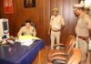 UP: एसपी का नवाबगंज थाने पर औचक निरीक्षण, व्यवस्थाओं की परखी हकीकत