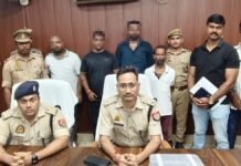 UP: तमंचे से फायरिंग कर सोने की चेन लूटने वाले गिरोह का भंडाफोड़, चार गिरफ्तार