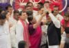 UP: रायबरेली में ‘बुआ बनाम भतीजी’ की सियासी पटकथा तैयार, पूनम सिंह ने थामा सपा का दामन
