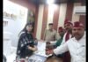 UP: निषाद समाज ने उठाई आरक्षण की आवाज, तहसीलदार को सौंपा ज्ञापन