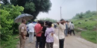मिर्ज़ापुर की पहाड़ी पर सनसनीखेज वारदात, हमलावरों ने युवक को कार में बंधक बनाकर चाकू से गला रेत अधमरा हाल