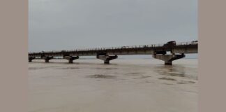 बाराबंकी में घाघरा नदी का जलस्तर खतरे के निशान से 22 सेंटीमीटर नीचे, राहत की सांस