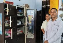 UP: उच्च प्राथमिक विद्यालय बझेड़ा में अज्ञात चोरों ने बोला धावा: हजारों के टैबलेट, खोजी किट और कीमती सामान पार