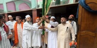 UP: 38 साल से जारी है साबरी परचम की रवायत, मुरादाबाद पहुंचा परचम; कलियर शरीफ के लिए हुआ रवाना