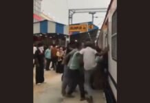 जौनपुर स्टेशन पर चोरी के आरोप में हंगामा, संदिग्ध हिरासत में