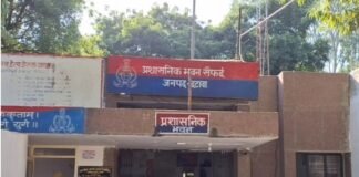 UP: सिर फोड़ने के पांच घंटे बाद दोस्त को मारी गोली, सैफई मेडिकल में भर्ती, जांच जारी