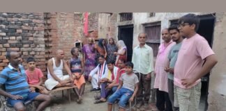 UP: चंदौली में पंखा चालू करते ही करंट की चपेट में आया किसान, दर्दनाक मौत के बाद मुआवजे की मांग