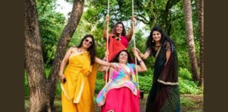 UP: ब्रज में सिमटती सावन की परंपरा, पेड़ों से गायब हुए झूले और महिलाओं के लोकगीत