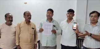 बलिया में मछली पालन के नाम पर 4 करोड़ रुपये की ठगी का आरोप, पीड़ितों ने एसपी से लगाई न्याय की गुहार
