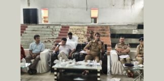बाराबंकी: सावन मेले को लेकर बाराबंकी प्रशासन पूरी तरह तैयार, लोधेश्वर धाम में सुरक्षा व्यवस्था पर हुई हाई लेवल ब्रीफिंग