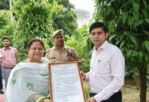 UP: मुरादाबाद की नई मंडलायुक्त का संदेश: टीमवर्क और बेहतर समन्वय से होगा प्रशासनिक कामकाज में सुधार