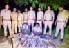 Banda: घर के अंदर धड़ल्ले से बन रहे थे तमंचे, बांदा में पुलिस की रेड से मचा हड़कंप, 9 तमंचे और कारतूस बरामद
