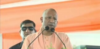 UP: बेटी और व्यापारी की सुरक्षा में सेंध लगाने वालों की जगह सिर्फ जेल या जहन्नुम, बांसडीह में गरजे CM Yogi Adityanath