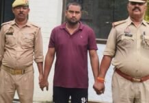 Azamgarh: शादी का झांसा देकर शारीरिक संबंध बनाने और धमकी देने का आरोपी गिरफ्तार