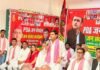 Chandauli: मुगलसराय में सपा का PDA जनसंवाद, महंगाई-बेरोजगारी समेत जनसमस्याओं पर सरकार को घेरा