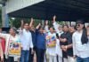 Amethi: मुख्य चुनाव आयुक्त के इस्तीफे की मांग को लेकर अमेठी में कांग्रेस का विरोध मार्च, भाजपा के खिलाफ की नारेबाजी
