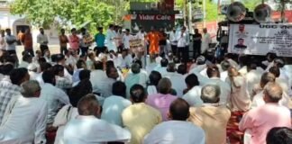 Bijnor में UGC के मुद्दे पर प्रदर्शन, करणी सेना ने राष्ट्रपति-प्रधानमंत्री के नाम सौंपा ज्ञापन