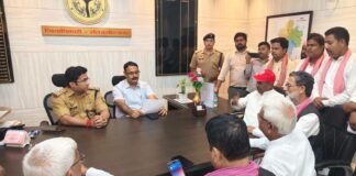 बखिरा विसर्जन विवाद ने बढ़ाई सियासी तपिश, सांसद समेत दोनों पक्षों पर केस दर्ज