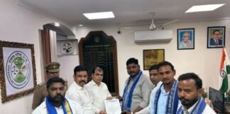 Saharanpur: प्रवीन गौतम के जिला बदर आदेश पर पुनर्विचार की मांग, भीम आर्मी ने सौंपा ज्ञापन