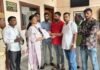 Sultanpur: देवी-देवताओं की झांकियों पर रोक समेत विभिन्न मांगों को लेकर ज्ञापन