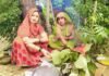 UP: हरछठ पर आस्था का उमड़ा सैलाब, संतान की सुख-समृद्धि के लिए माताओं ने रखा व्रत