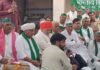 UP: हाथरस सादाबाद में गरजे राकेश टिकैत, किसान महापंचायत में सरकार पर साधा निशाना